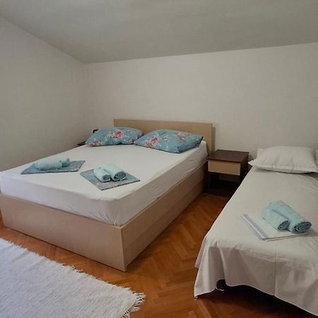 Downtown Dream Makarska Apartment Ngoại thất bức ảnh